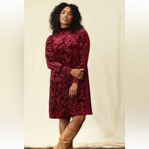 Matilda Jane women’s dress. Size S. EUC. Maroon. Red. Burgundy. Holiday. Velour